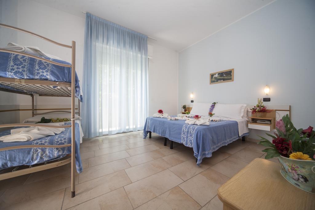 Hotel Marilonda Rimini Exteriör bild