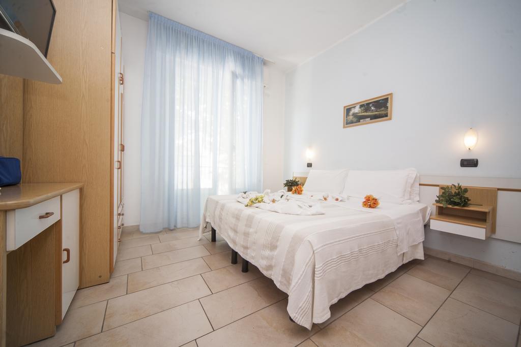 Hotel Marilonda Rimini Exteriör bild