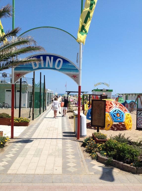 Hotel Marilonda Rimini Exteriör bild