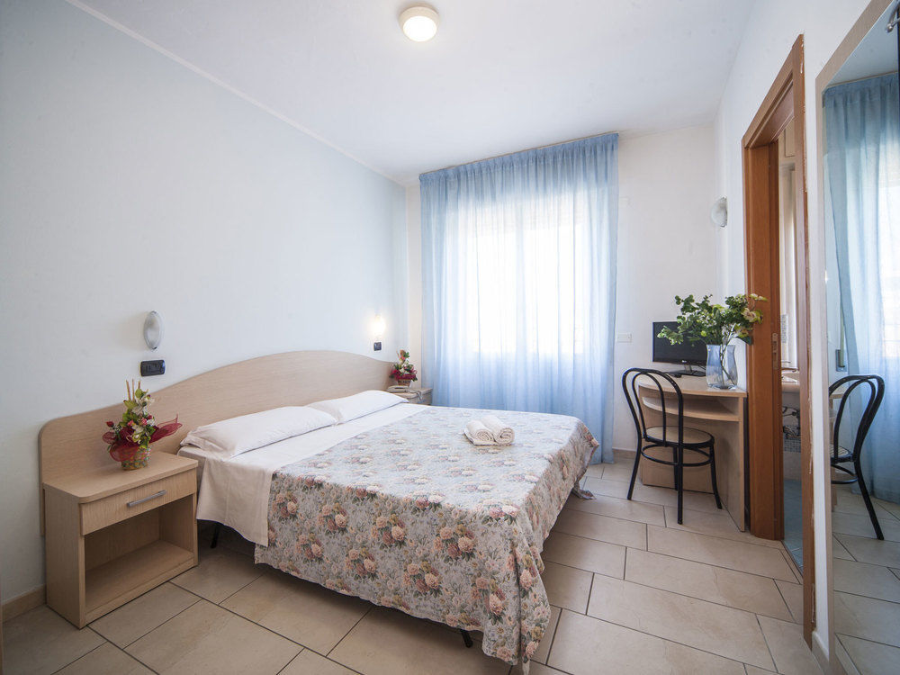 Hotel Marilonda Rimini Exteriör bild